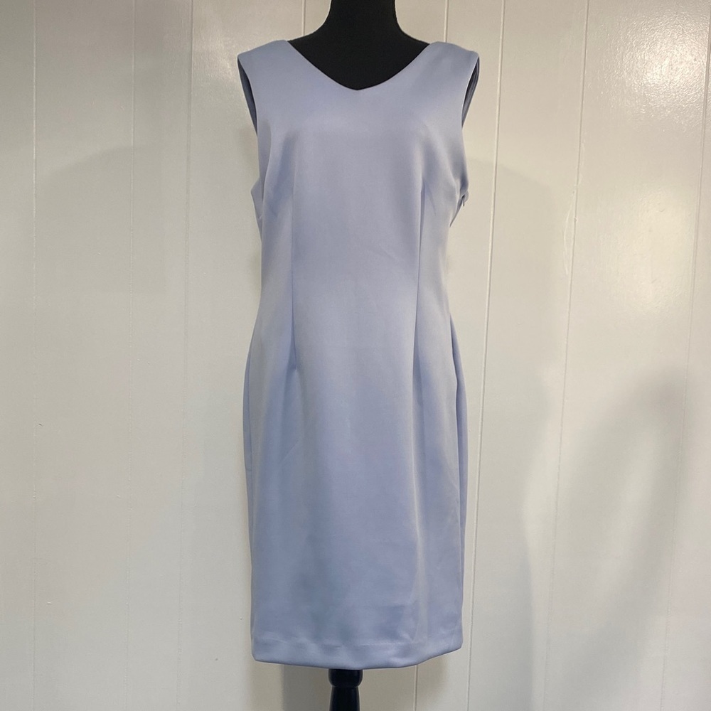 Tahari Sheath Dress | Feminine Stretch Sleeveless Summer Sky Blue | Size 12